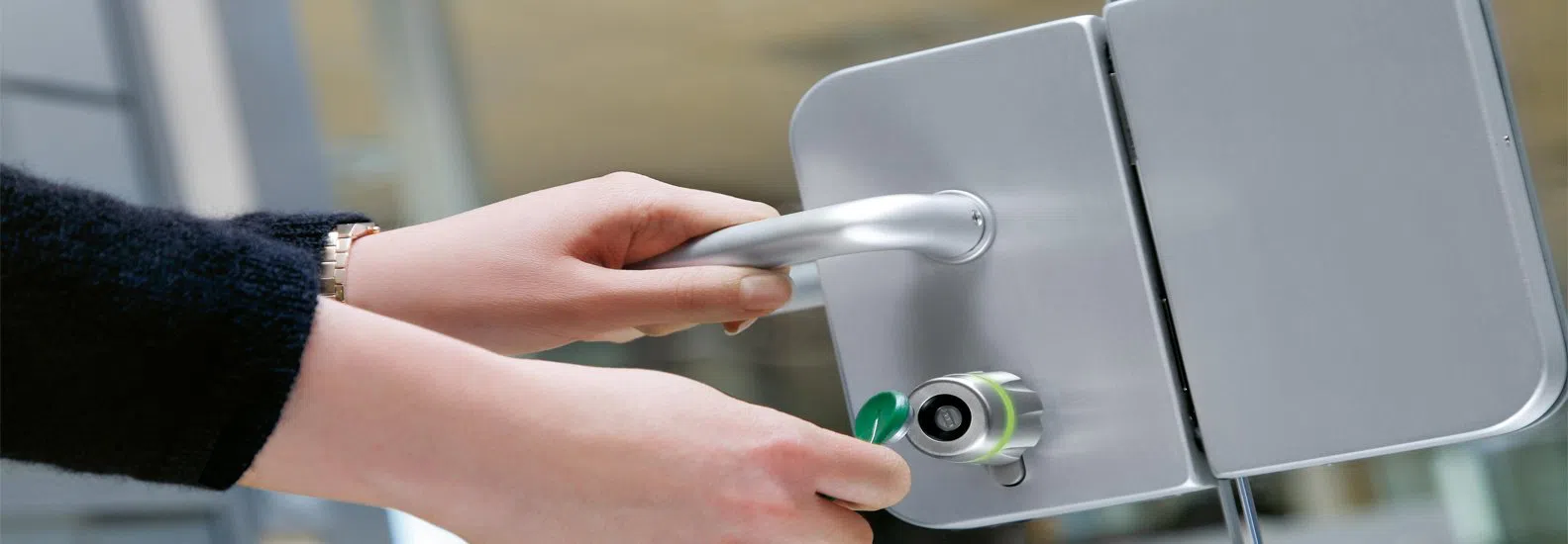 Master Locksmith Store Atlanta, GA 404-479-7531 - push-bars